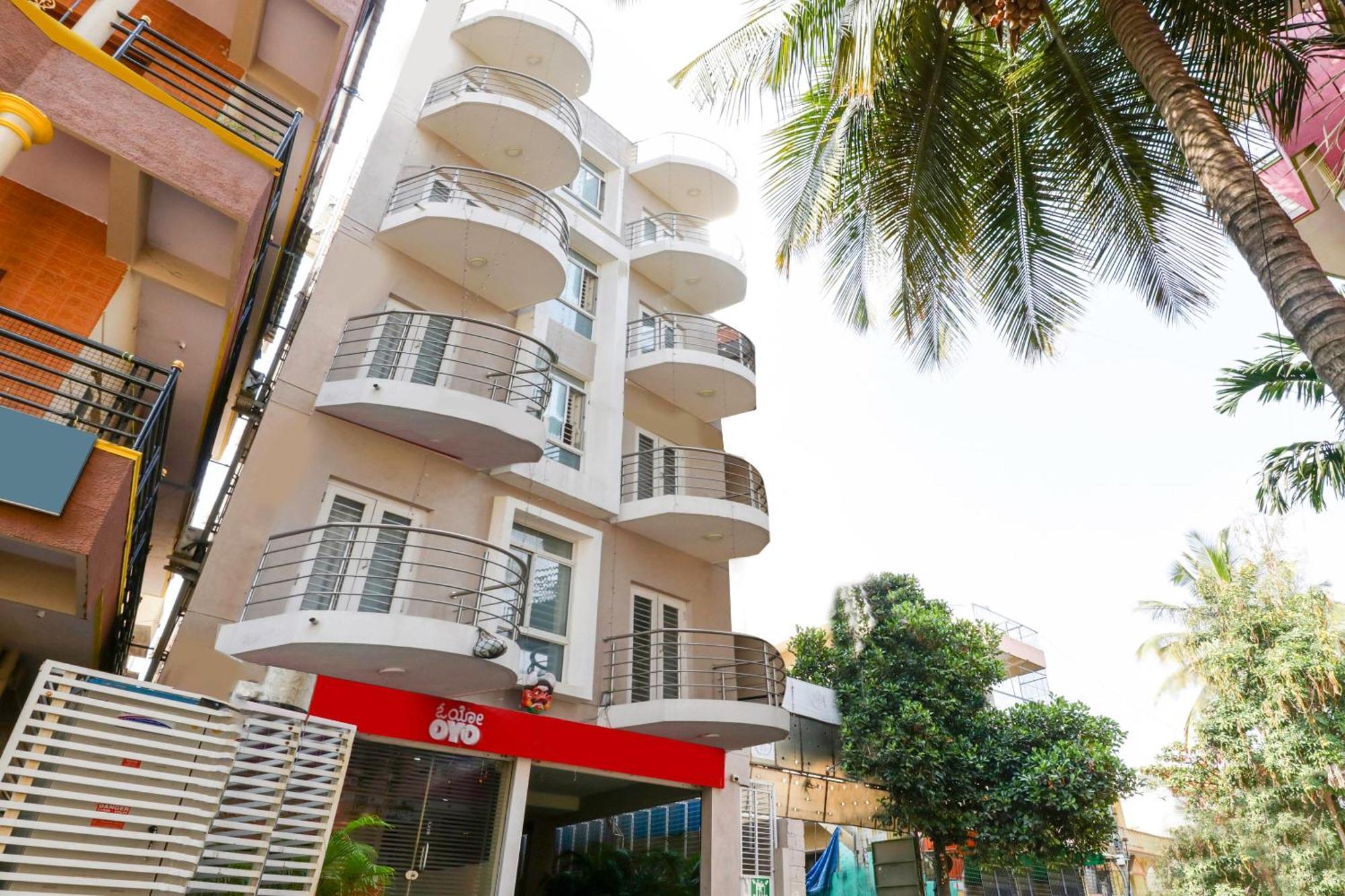 Hotel O Champion Comfort Near Hosahalli Metro Station Bangalore Esterno foto