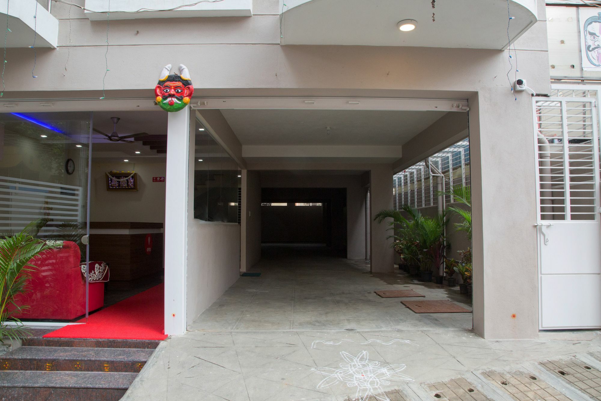 Hotel O Champion Comfort Near Hosahalli Metro Station Bangalore Esterno foto