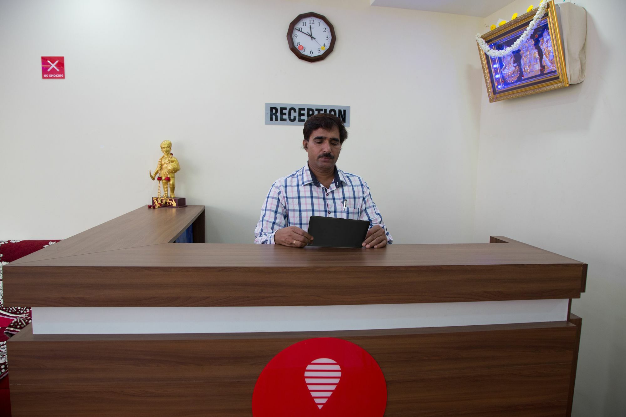 Hotel O Champion Comfort Near Hosahalli Metro Station Bangalore Esterno foto