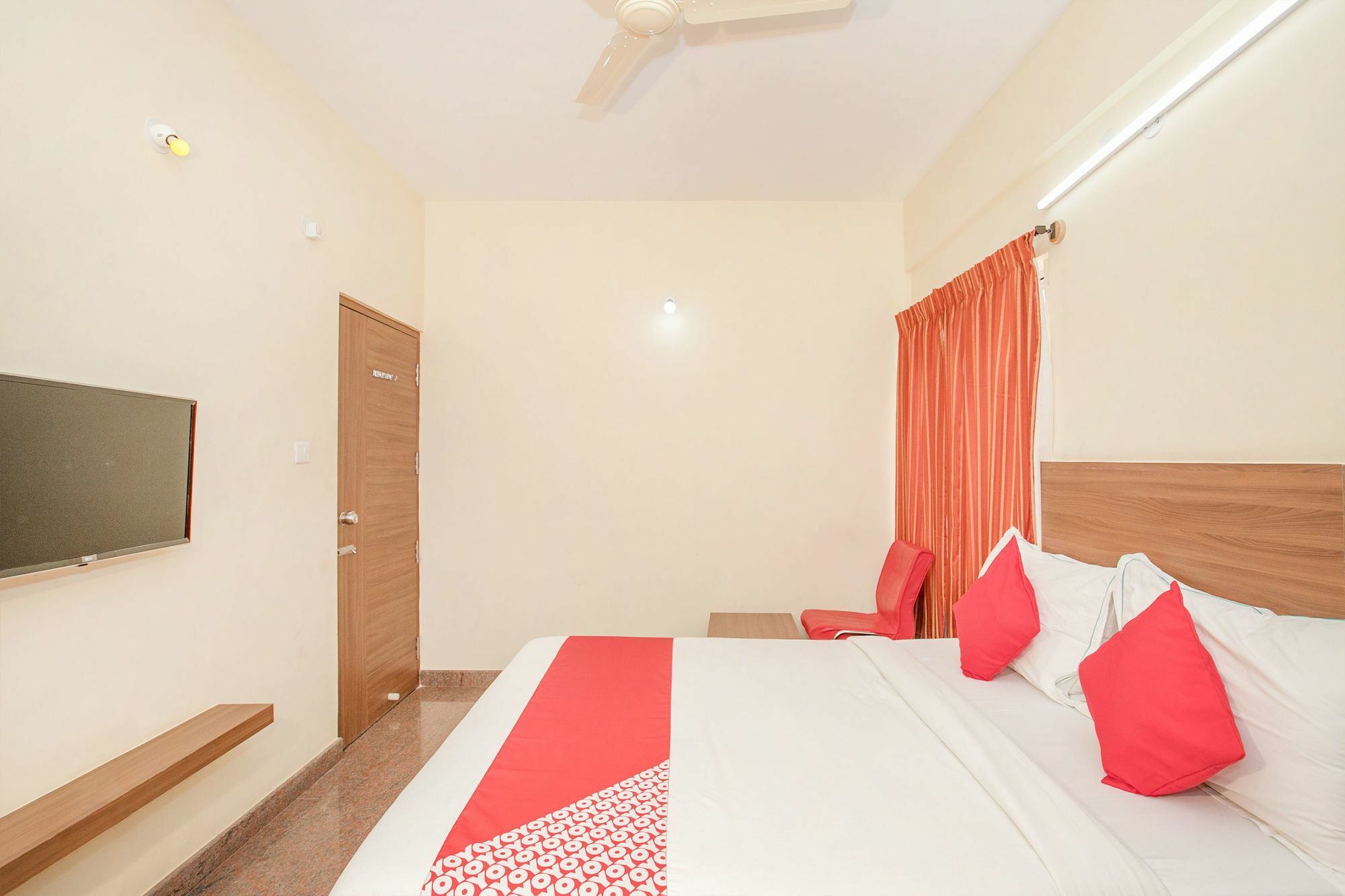 Hotel O Champion Comfort Near Hosahalli Metro Station Bangalore Esterno foto